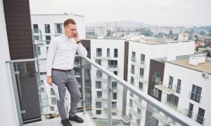 Jakie są wady i zalety mieszkania na ostatnim piętrze?